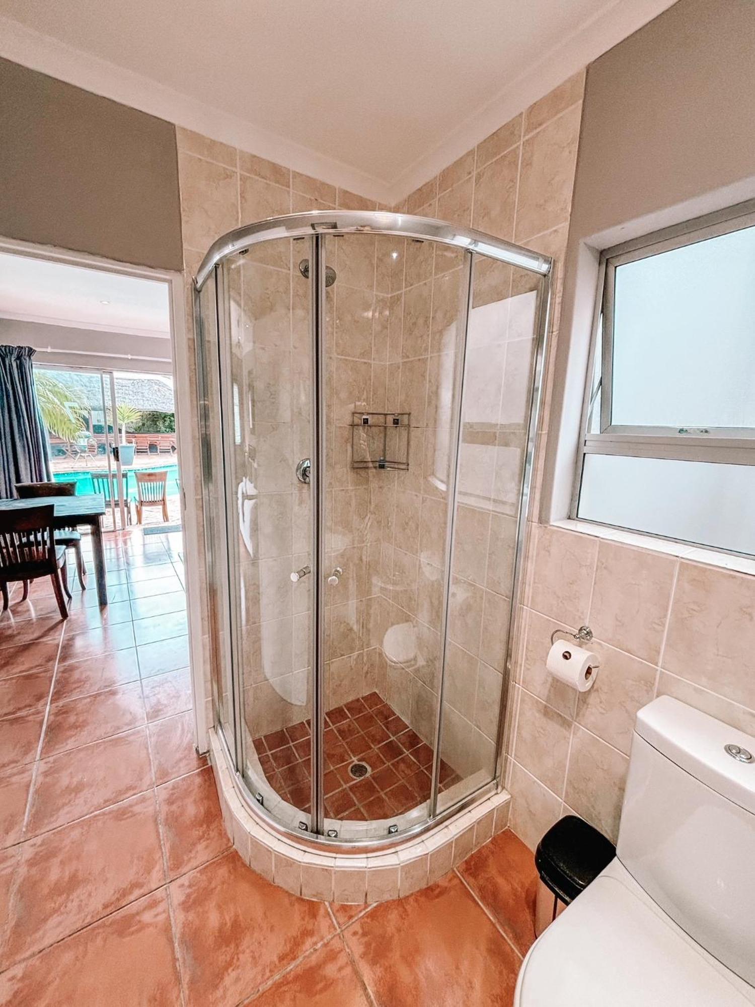 קייפטאון Ilanga Du Cap Hotel מראה חיצוני תמונה