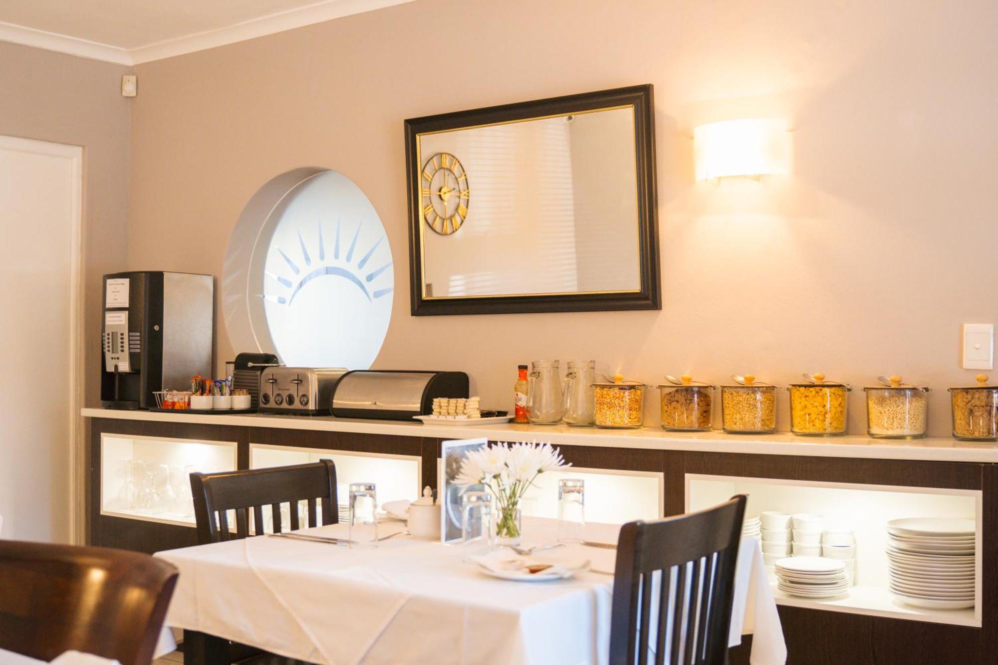 קייפטאון Ilanga Du Cap Hotel מראה חיצוני תמונה