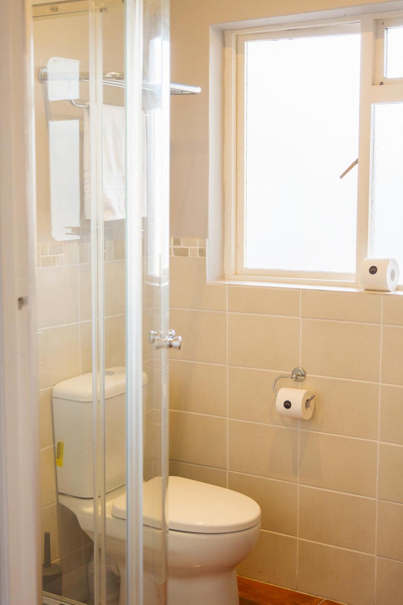 קייפטאון Ilanga Du Cap Hotel מראה חיצוני תמונה